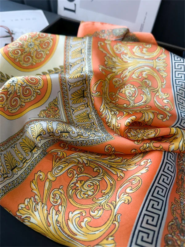 2024 New Fashion 70X70cmPrinted Women's Scarf Pashmina Silk Scarf Square Shawl Decorative Headband Neck Luxury Design Bandana